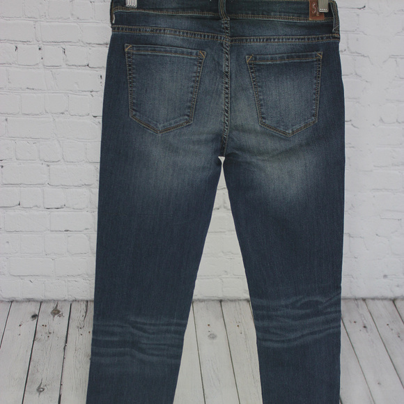 Skinny  Jeans with opening in the kee - Picture 2 of 3